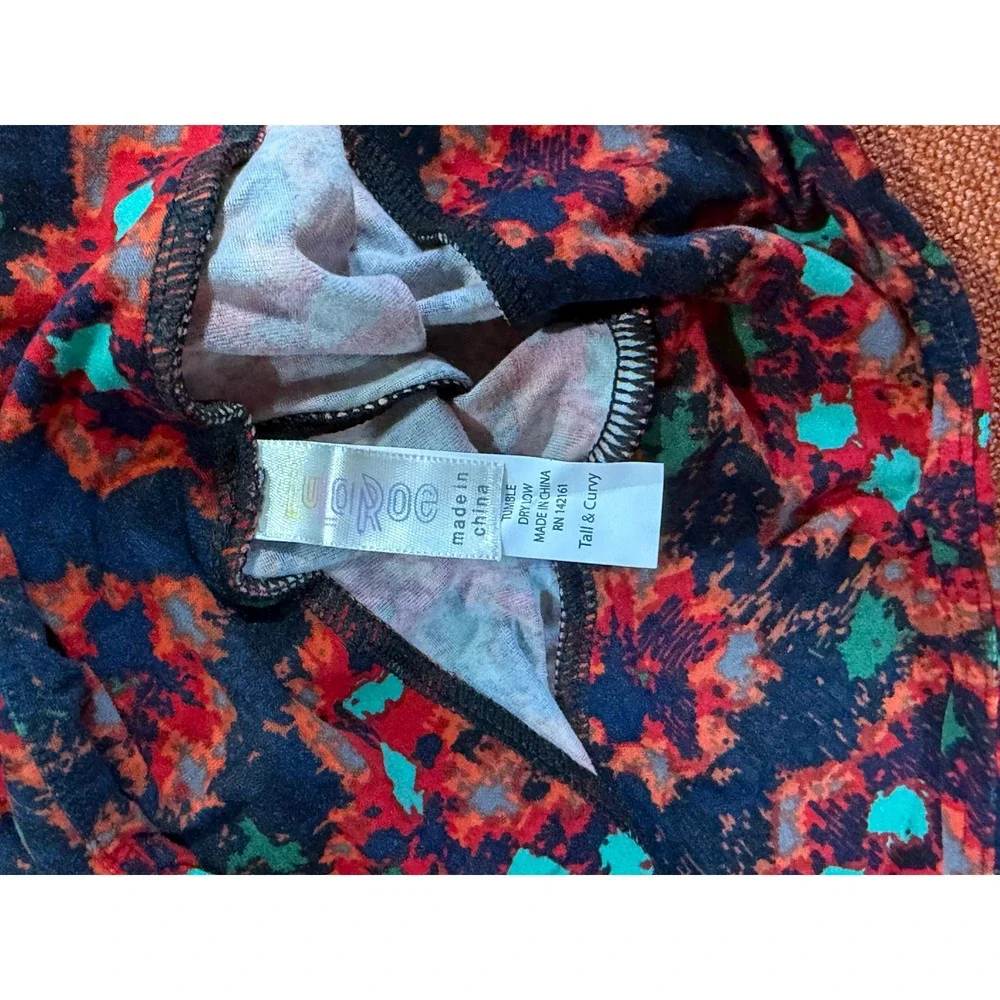 LuLaRoe Leggings Women TC Orange Navy Blue NWT Tall & Curvy Abstract Geometric